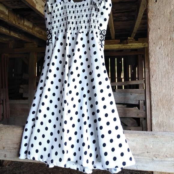 FC ladies dress size Medium - Picture 2 of 4